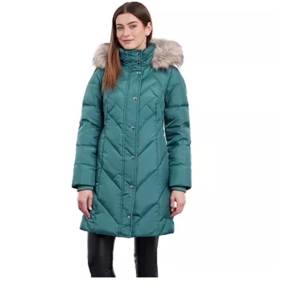 TOWER by London Fog Faux-Fur Hood Down-Fill CoatColor: Sage, Size: LARGE (EUC)